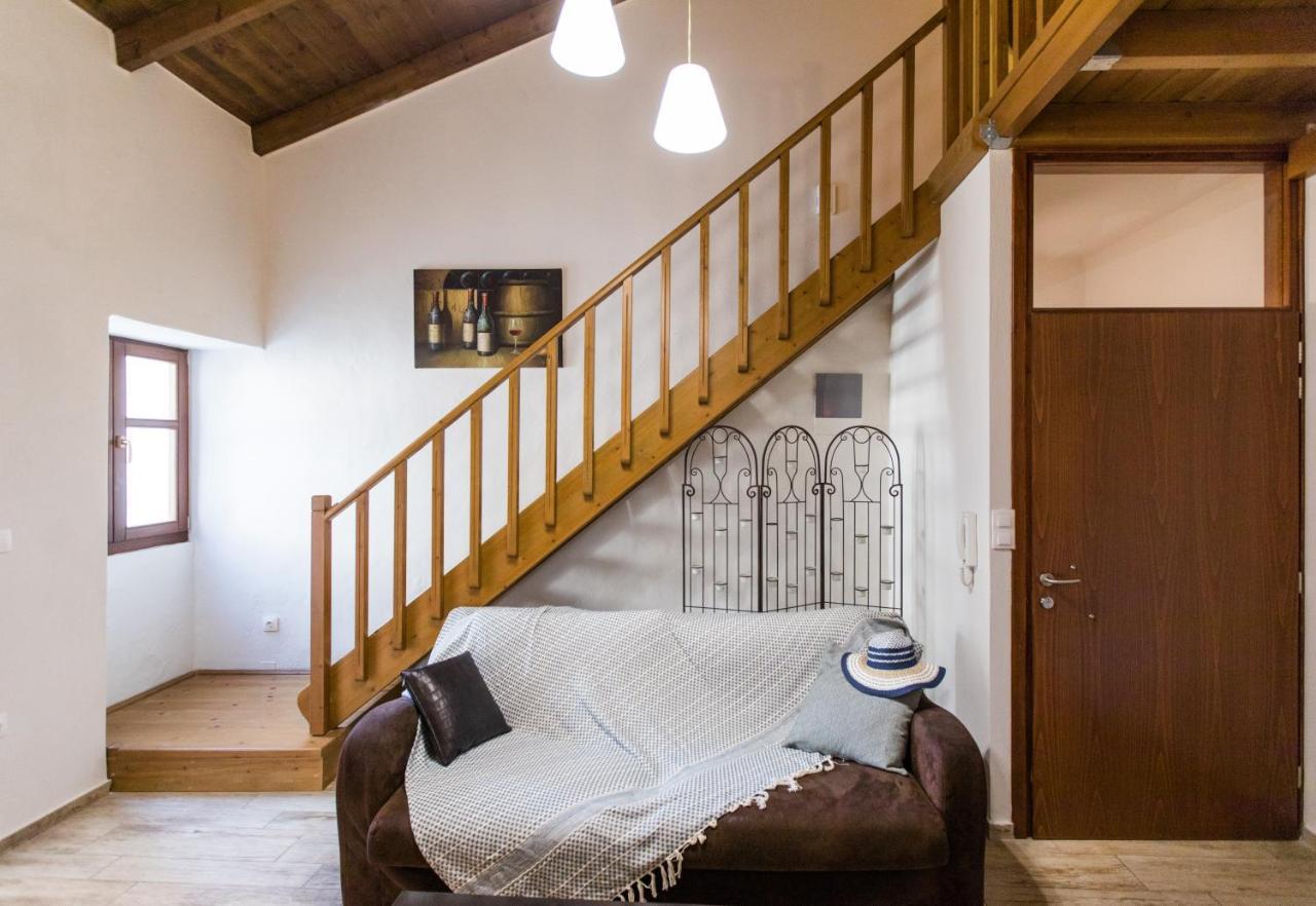 העיירה רתימנו Asikiko Suites מראה חיצוני תמונה