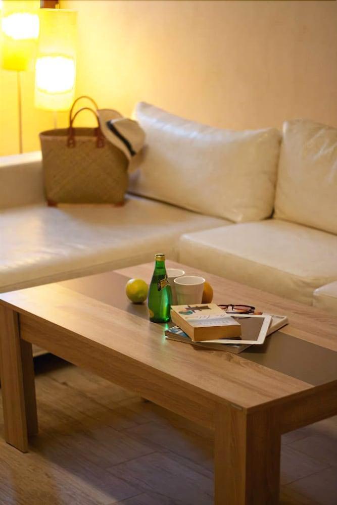 העיירה רתימנו Asikiko Suites מראה חיצוני תמונה