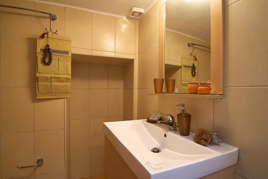העיירה רתימנו Asikiko Suites חדר תמונה